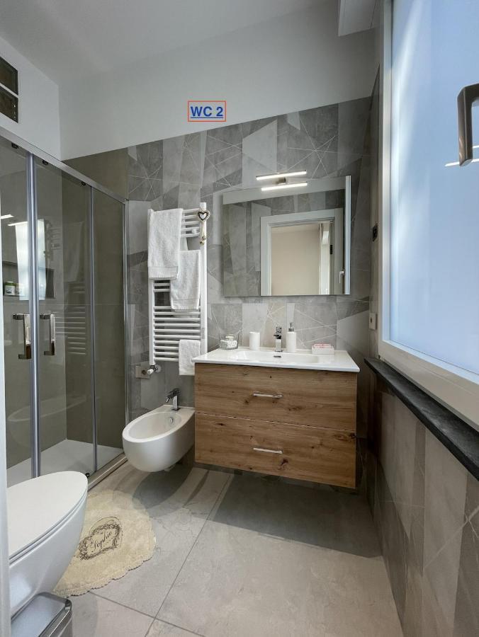 Varese Apartment Eksteriør billede